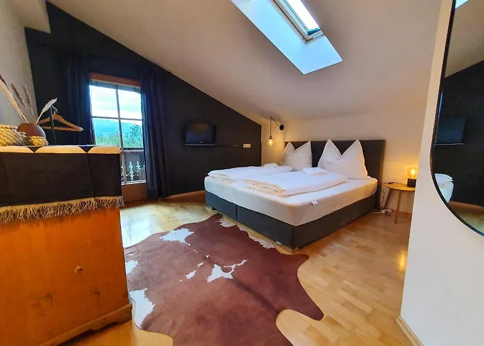 Alpenflair Mit Bergblick - Inkl Parkplatz #8 Інсбрук