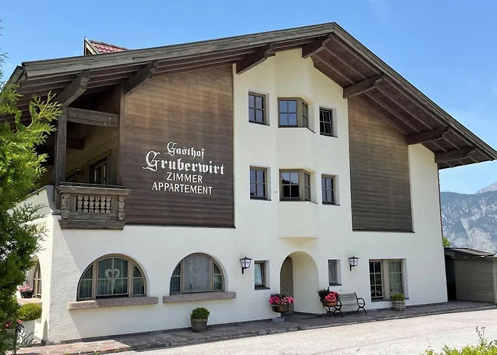 Апартаменти Alpenflair Mit Bergblick - Inkl Parkplatz #8 *